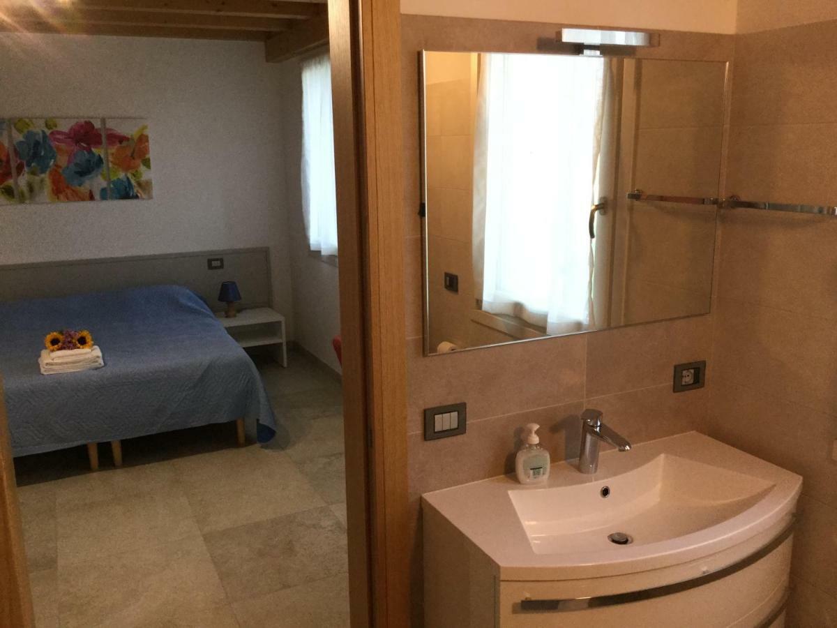 Ca' Vittori Hotel Valeggio sul Mincio Bagian luar foto
