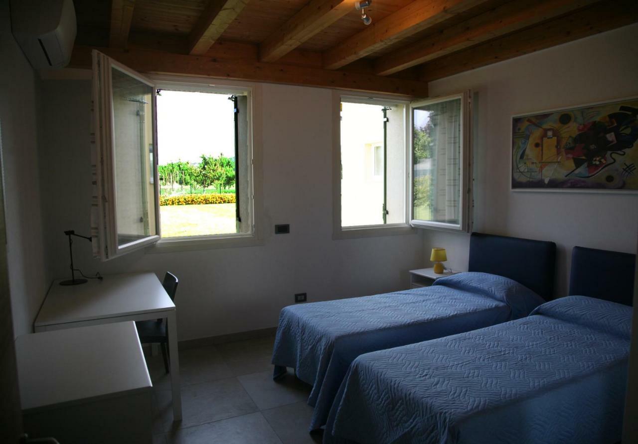 Ca' Vittori Hotel Valeggio sul Mincio Bagian luar foto
